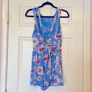 Astr the label blue floral print romper